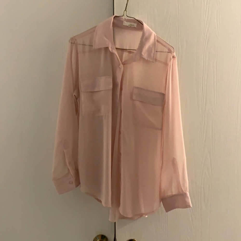 Blush pink button down. Great over mom jeans!